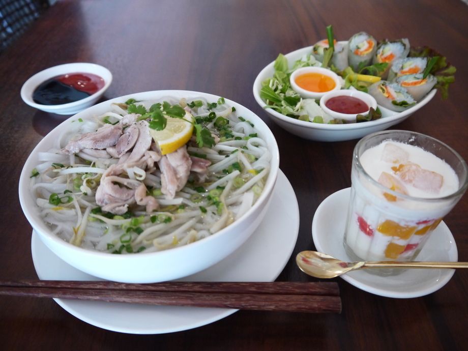 ランチ　ベトナムランチ（850円(税別)）