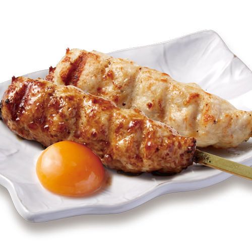 特製 生つくね／特製 月見生つくね（290～340円）