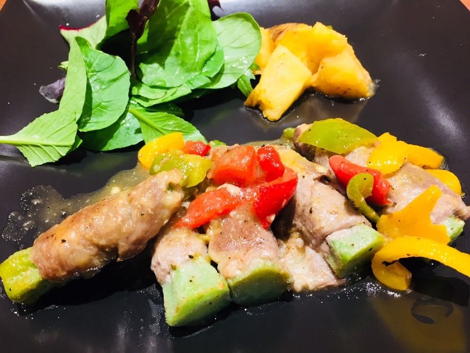 イベリコ豚のオクラ巻き甘辛ゆず醤油ソース