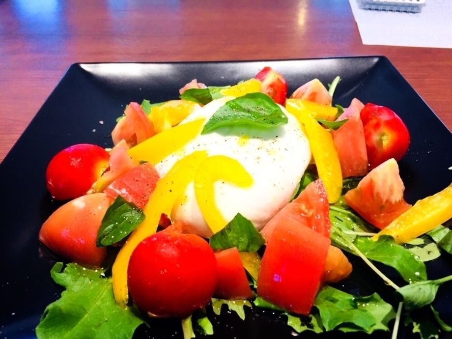 幻のモッツアレラチーズ　ブラータ