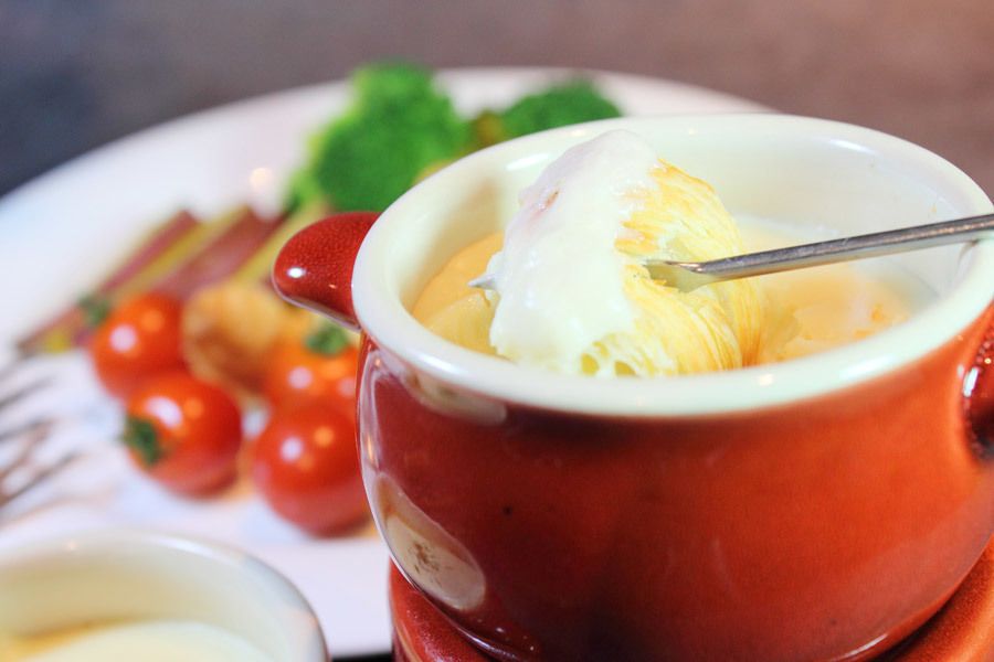 チーズフォンデュ（コースもあります。）