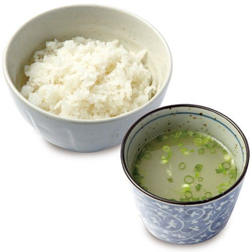 ごはん（鳥取県産特別栽培米コシヒカリ）／鶏スープ（130～290円）