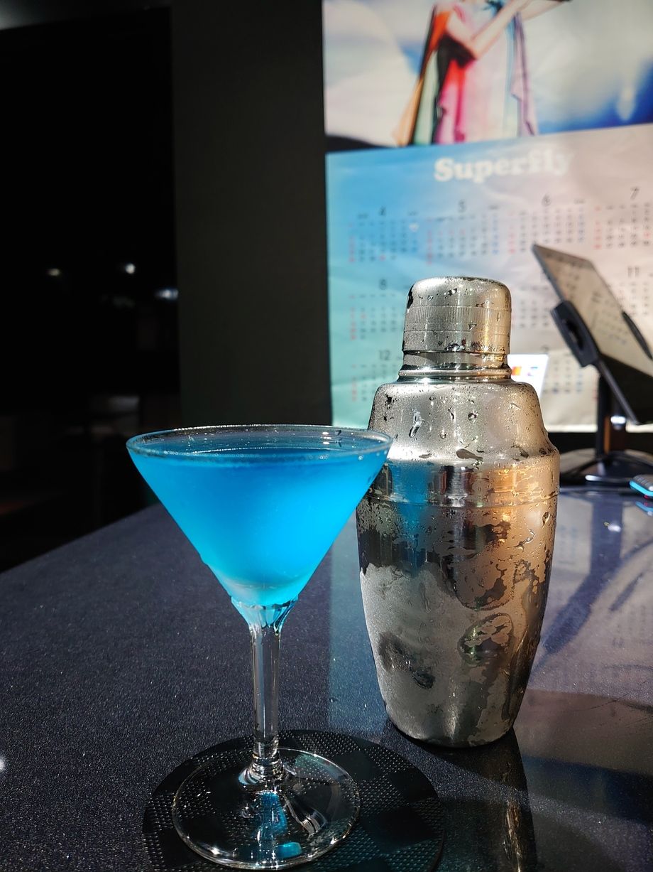 ブルーバラライカ