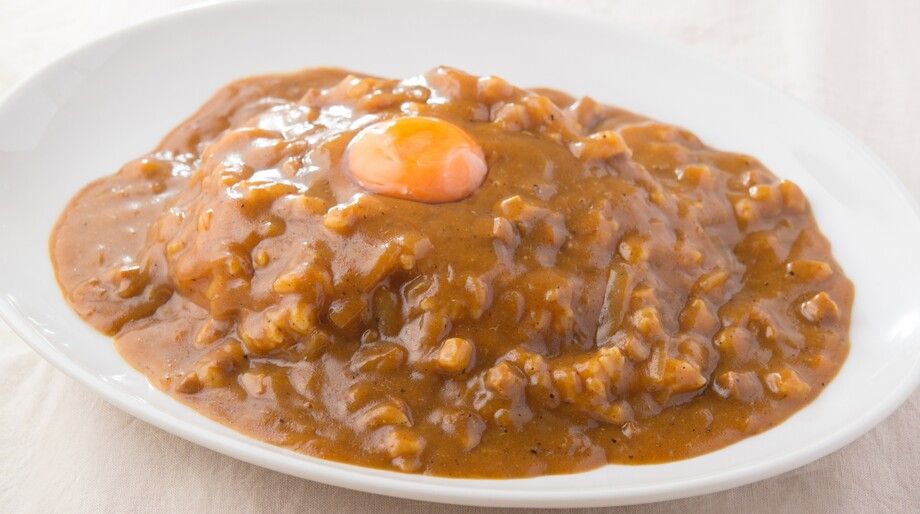 日乃屋カレー生卵