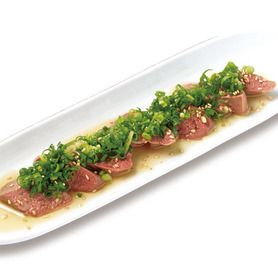 ★店長おすすめ★レバッチョ（レバーのカルパッチョ略してレバッチョ）