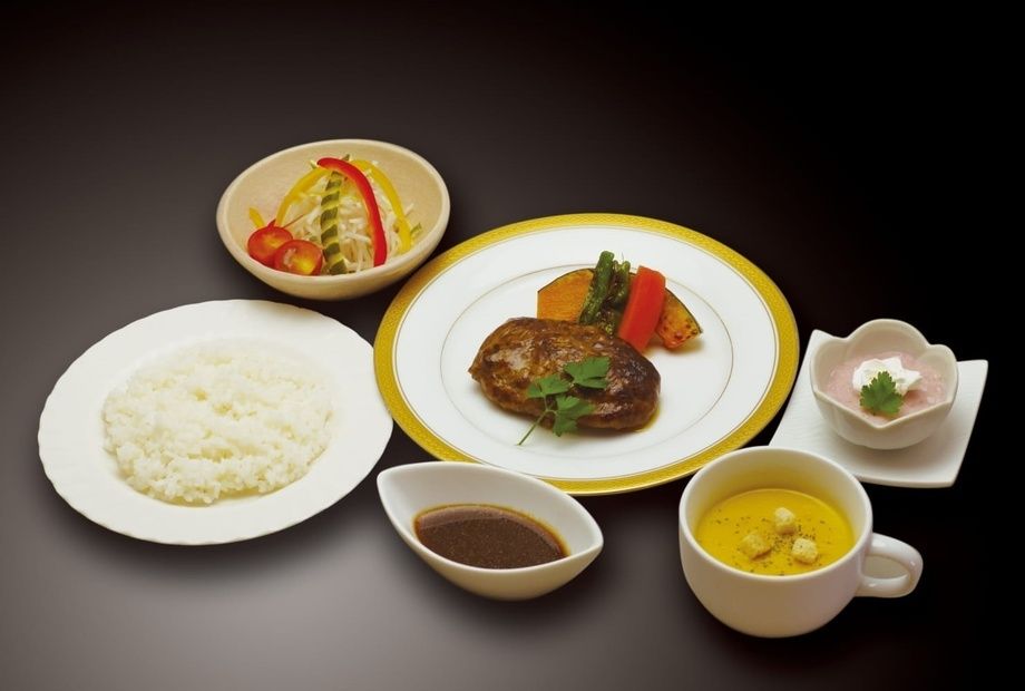 かのこハンバーグランチ