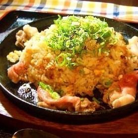 鉄板ビーフ炒飯（ランチ）