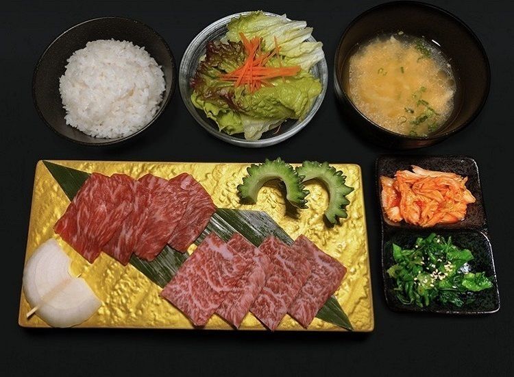 【A5等級】極上牛サービス定食（2,000円(税別)）