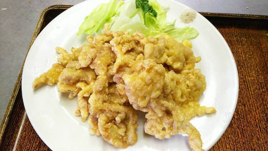 炸肉片（豚肉の天ぷら）