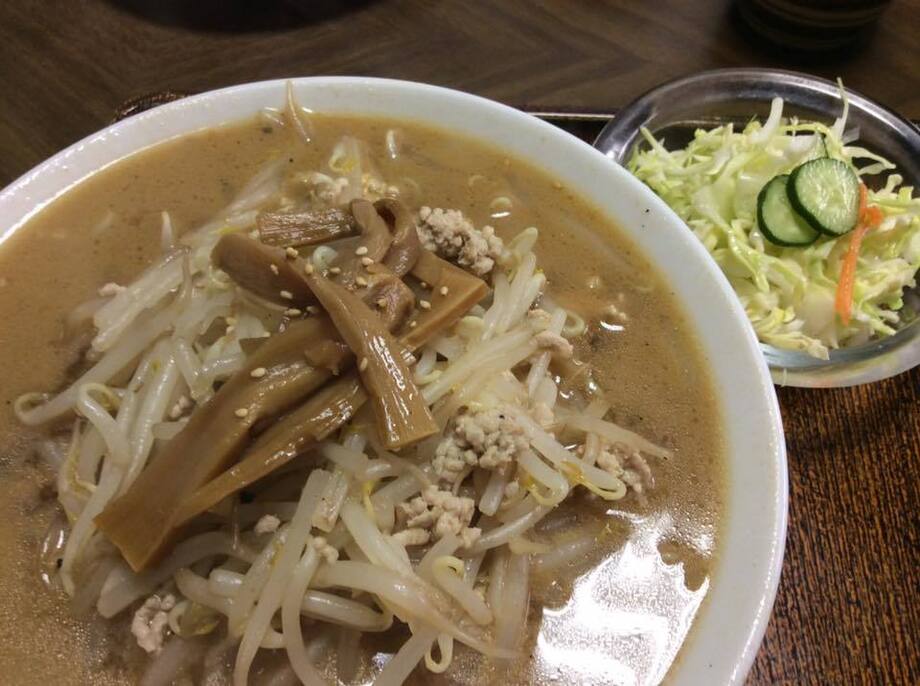 味噌湯麺（みそラーメン）