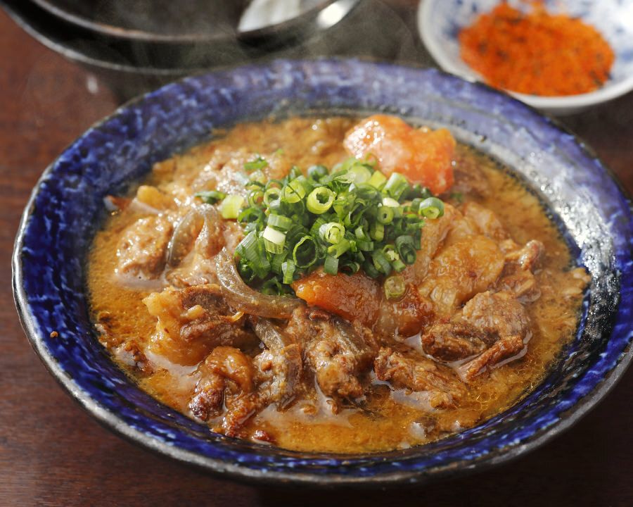 売り切れ御免！佐渡牛の牛すじ煮込み