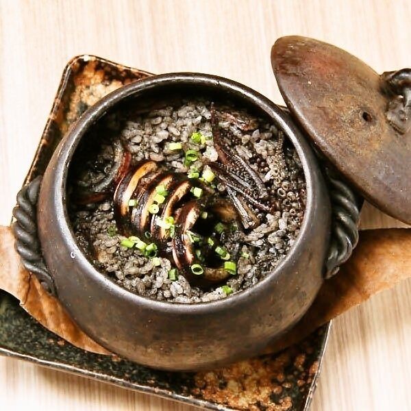 烏賊の墨仕立てたきこみ