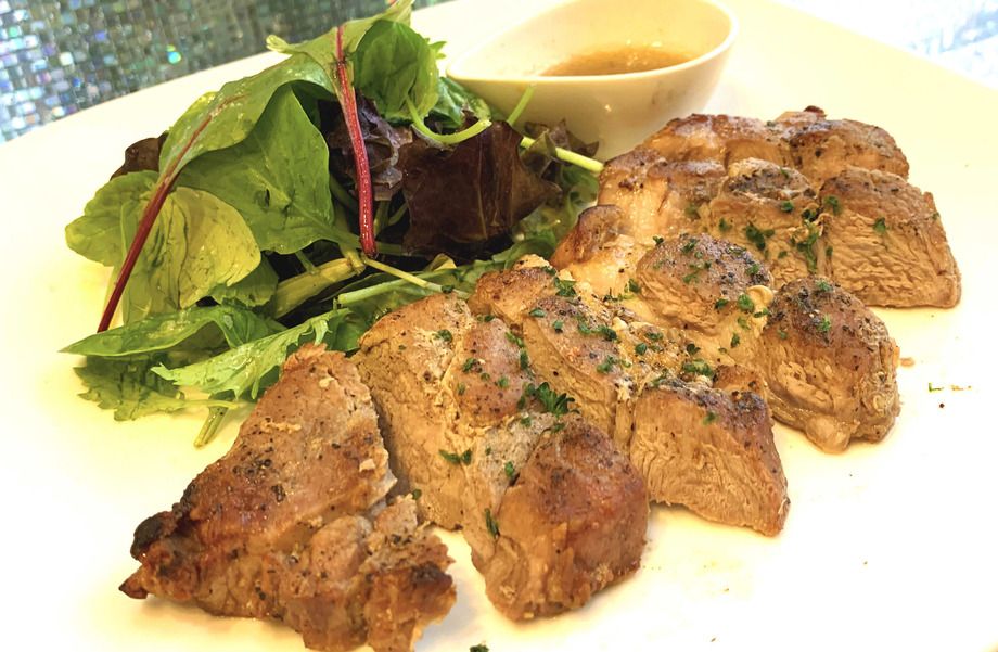 豚肩ロース２００ｇの厚切りステーキ