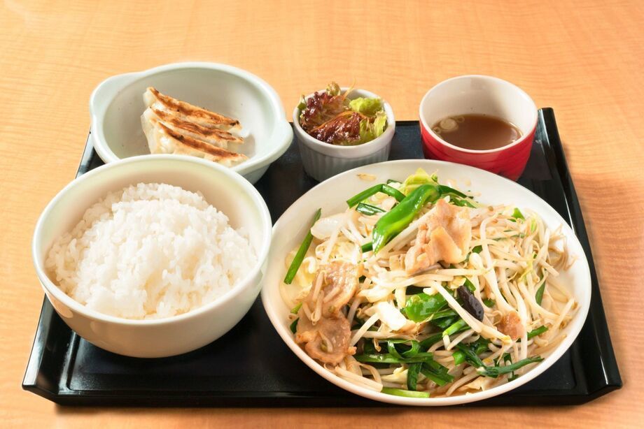 肉入り野菜炒め定食