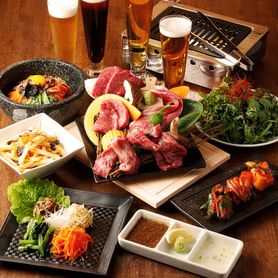 【クラフトビール12種＋各種ドリンク〈2時間飲み放題付き〉】迷ったらこれ！カドウシでの忘新年会、歓送迎会に最適！『カドウシ熟成焼肉コース』￥6,500