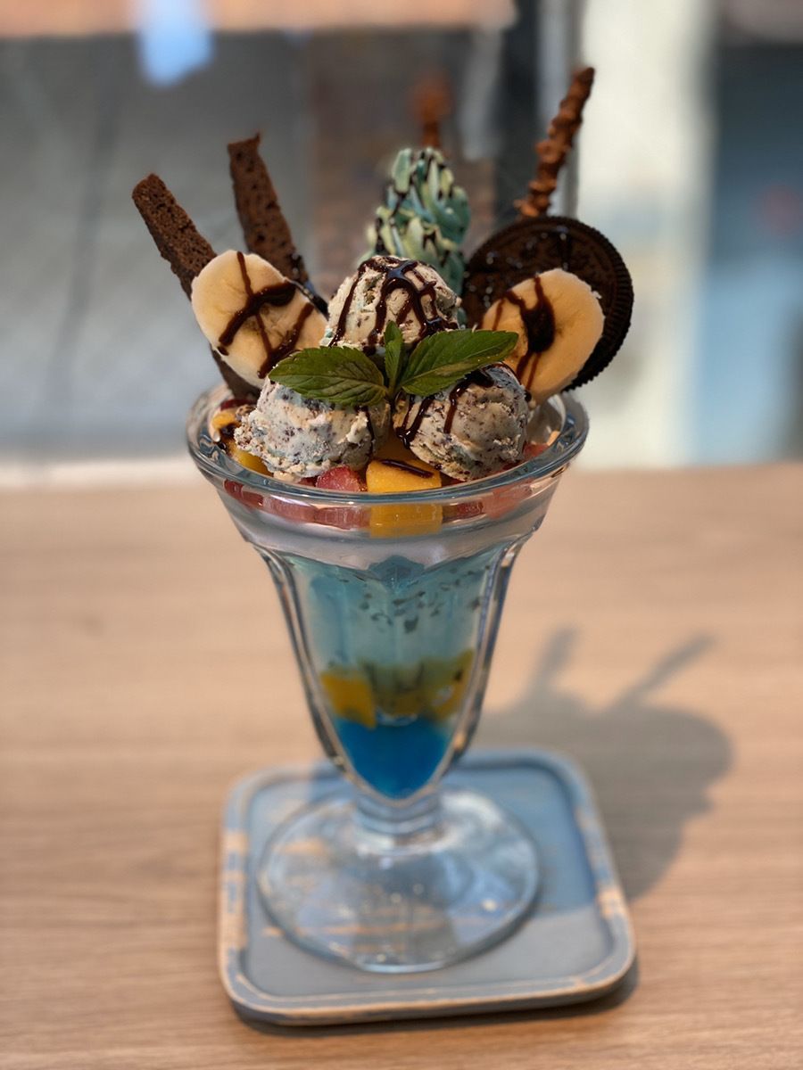 幸せのミントパフェ