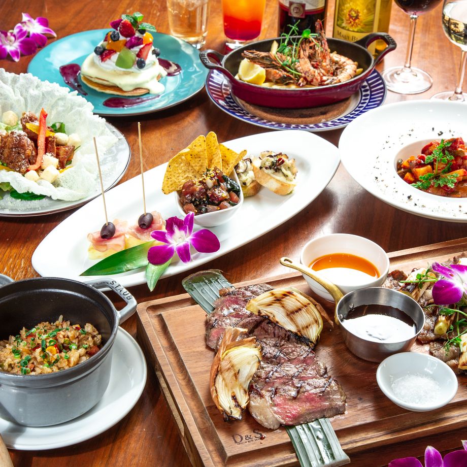 【飲み放題付き】『オノリシャス・コース』ガーリックシュリンプや2つのスタイルの肉料理を堪能！