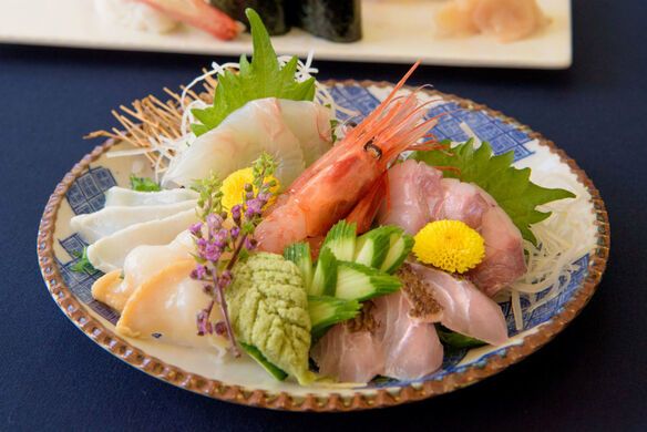 刺身の盛り合わせ