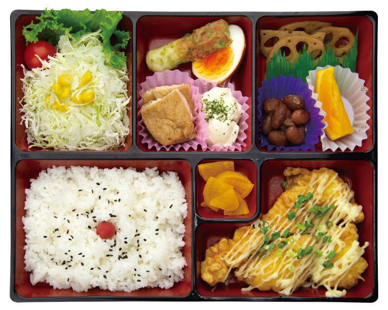 とり天定食（780円(税込)）