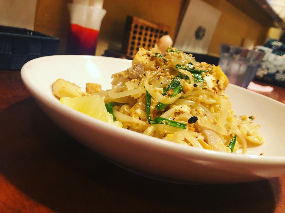 パッタイ(タイ風焼きそば)