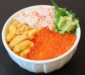 北海三味丼・お味噌汁付き