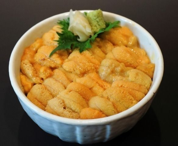 うに丼・お味噌汁付き