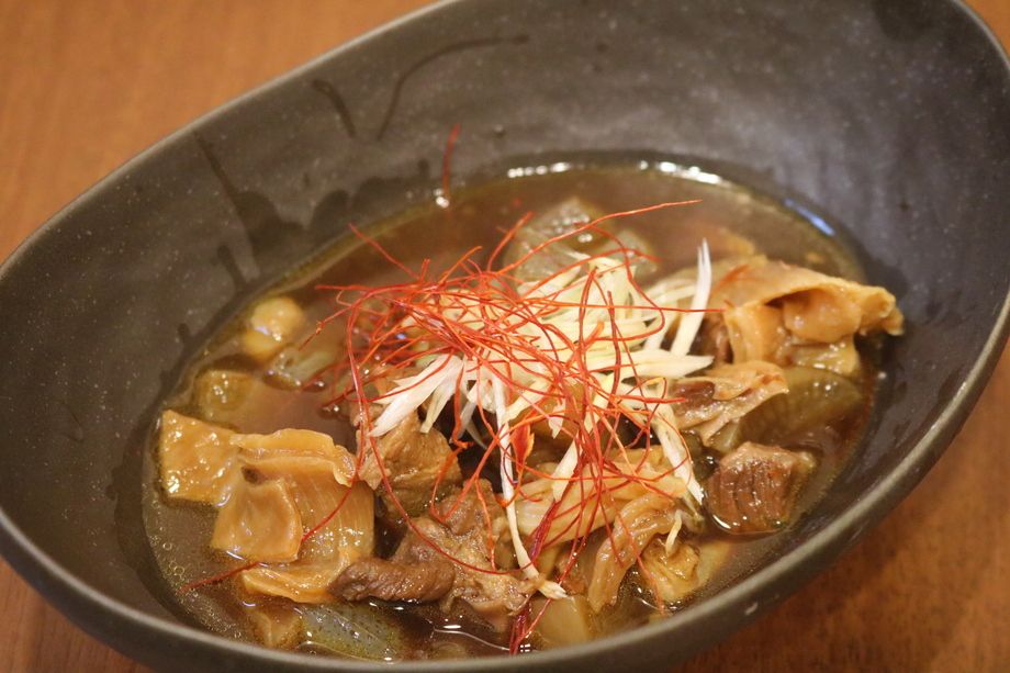 味自慢の牛肉煮込み（649）