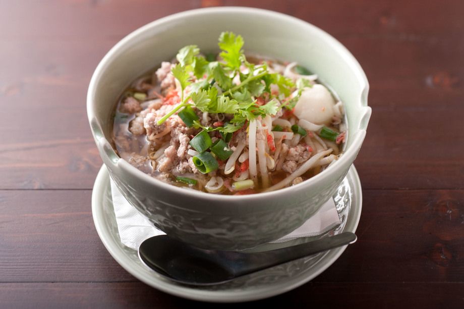 センレク・ナーム／タイの汁麺（1,000）