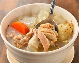 ヤミ市から煮込まれ続けたスープ（嘘。。。普通にちゃんと作ってます）