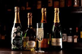 バースデープレートサービス&シャンパーニュボトル1本セット【お誕生日などお祝い事に】