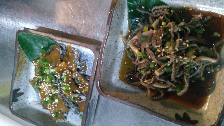 センマイ刺し（各￥６５０-）