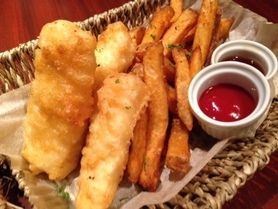 自家製フィッシュ＆チップス