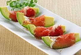 アボカド生ハム巻