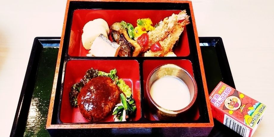 お子様ランチ