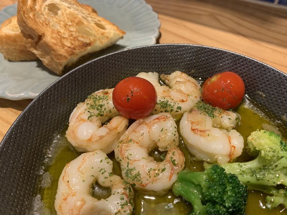 エビのアヒージョ