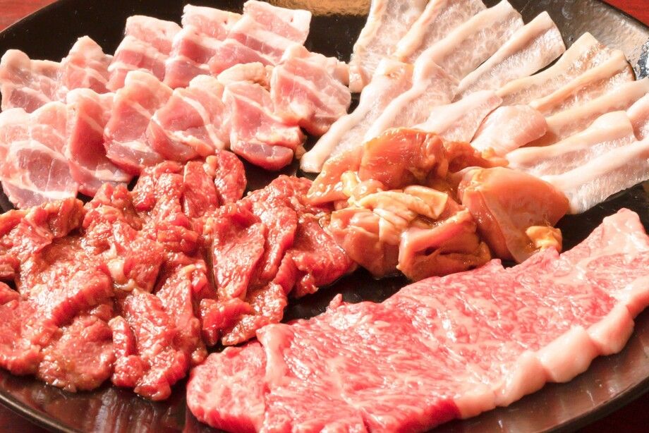 満腹セット（2〜3人前 4,500円（税抜4,091円））