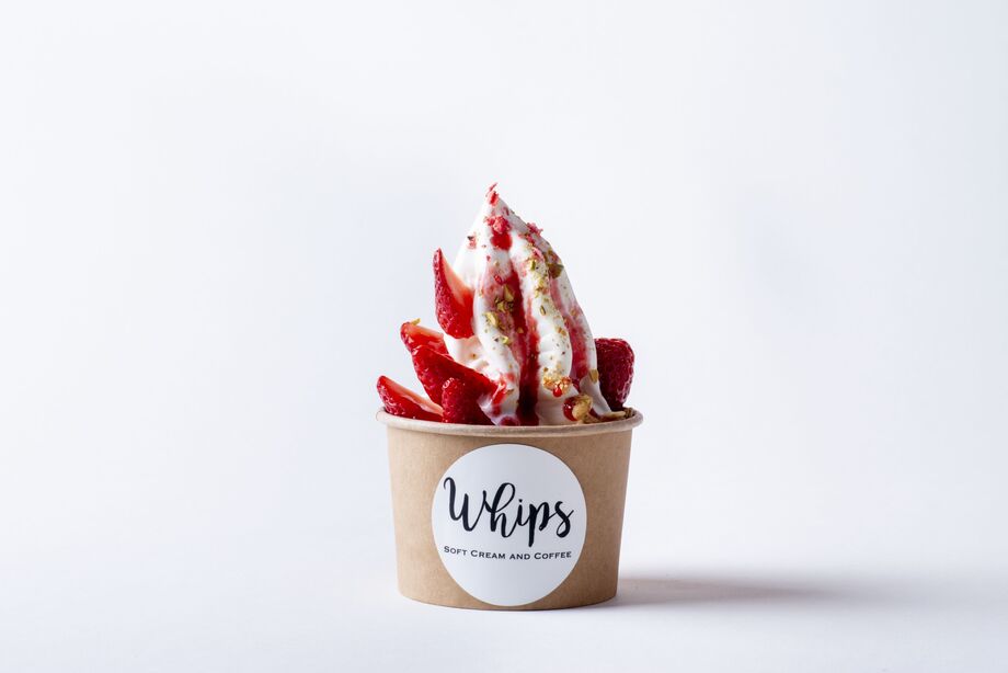 チーズケーキ × ストロベリー