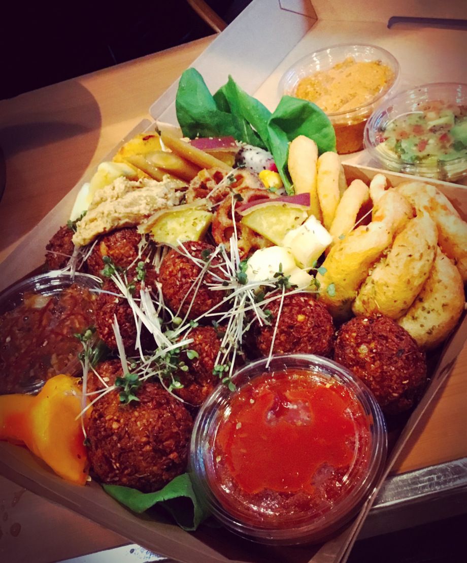 オードブル　2000（2000えん）