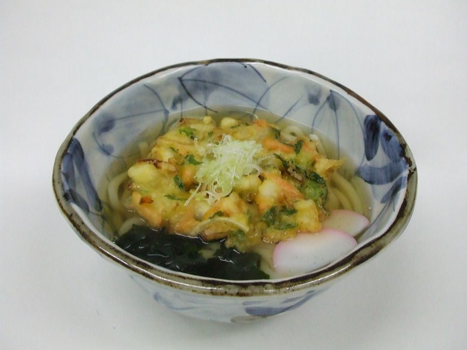 かき揚げ天ぷらうどん