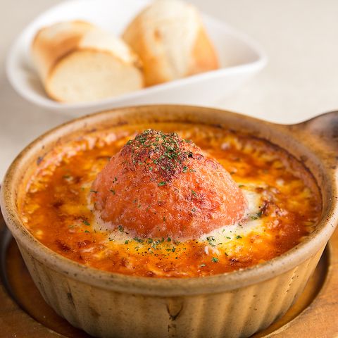 丸ごとトマトの牛すじ煮込み（1180円）