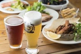 ２名様～ご利用いただけます★忘新年会におすすめ★金賞受賞ビールも飲み放題★ハイボール・サワー・ワインも飲み放題でお得★お酒に合うこだわりのお食事も！＜ベーシックプラン＞