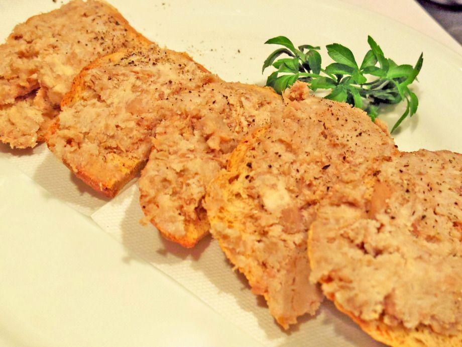 豚腕肉のポークリエット