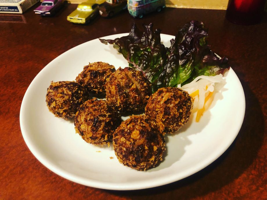 カレー風味のライスコロッケ