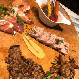 アンティパストミスト　