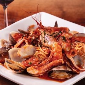 魚介たっぷりペスカトーレ