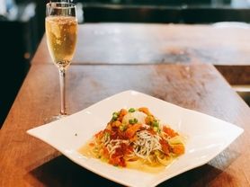 (隠れメニュー）シラスたっぷり痛風パスタ