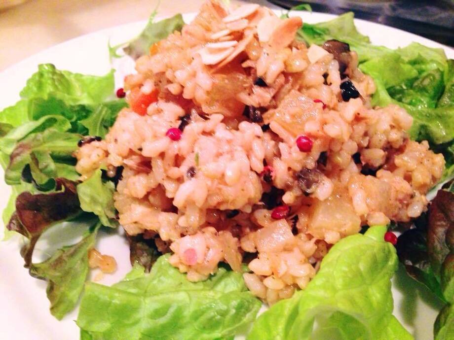 有機玄米と黒オリーブの南仏風ライスサラダ