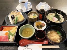 ミニちらし御膳