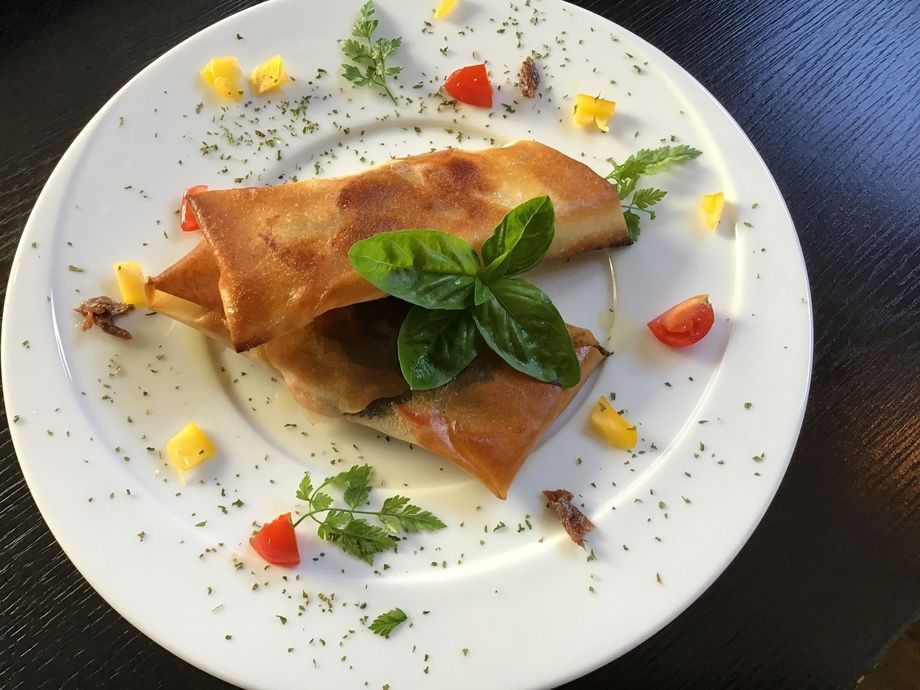 生ハムとカマンベールの春巻き（800）