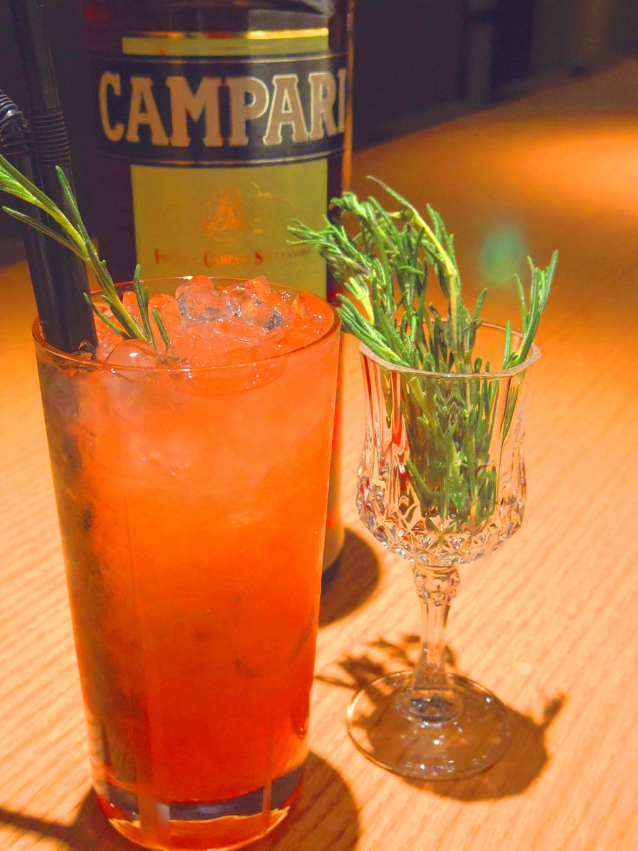 ローズマリーのスプモーニ